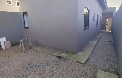 Imagem 15: Casa 3 Quartos 4 Vagas. Churrasqueira, Varanda, 100m² de Áreae4 Vagas...