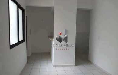 Imagem: O apartamento possui 1 Dormitório, 1 Banheiro, 1 Vaga na garagem