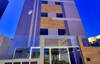 Imagem: O apartamento possui 2 Dormitórios, 2 Banheiros e 1 Vaga na