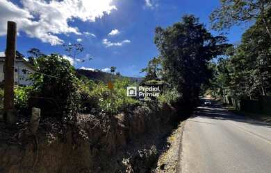 Imagem: O terreno possui 690m² de Área e está localizado em Mury