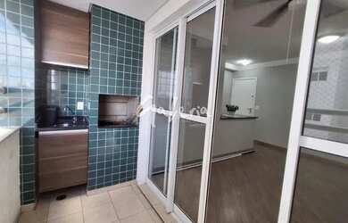 Imagem: O apartamento possui 2 Dormitórios, 2 Banheiros, 2 Vagas na