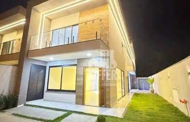 Imagem: A casa possui 3 Dormitórios, 1 Banheiro, 2 Vagas na garagem