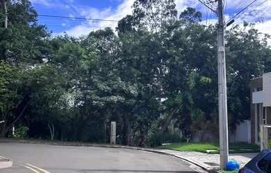 Imagem 3: Casa à Venda no Condomínio Vita Verdi em Valinhos, no bairro Pinheiro