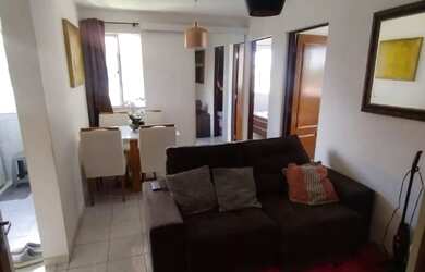 Imagem: O apartamento possui 2 Dormitórios, 1 Banheiro e 1 Vaga na