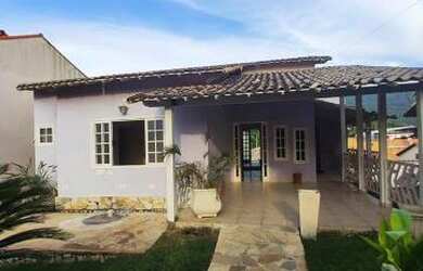 Imagem: A casa em condomínio possui 3 Dormitórios, 3 Banheiros, 5