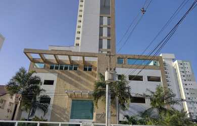 Imagem: O apartamento possui 3 Dormitórios, 3 Banheiros, 2 Vagas na