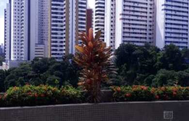 Imagem: O apartamento possui 3 Dormitórios, 3 Banheiros, 2 Vagas na