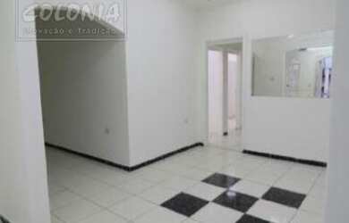 Imagem: A casa possui 5 Dormitórios, 3 Banheiros, 2 Vagas na garagem