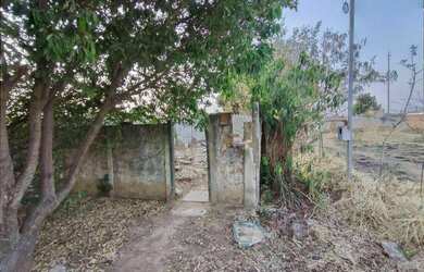 Imagem: O terreno possui 320m² de Área e está localizado em São