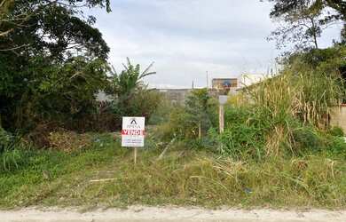 Imagem: O terreno e está localizado em Itapoá, SC à venda por R$290.000