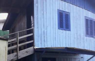 Imagem: A casa possui 2 Dormitórios, 2 Banheiros, 76m² de Área e