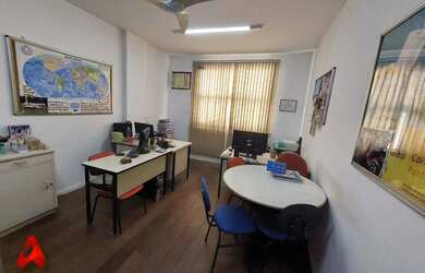 Imagem: A kitnet possui 1 Dormitório, 1 Banheiro, 34m² de Área e