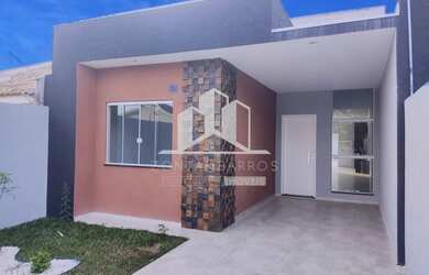 Imagem: A casa possui 3 Dormitórios, 1 Banheiro, 2 Vagas na garagem