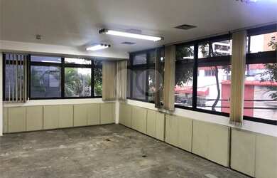 Imagem: O depósito possui 130m² de Área e está localizado em Brooklin