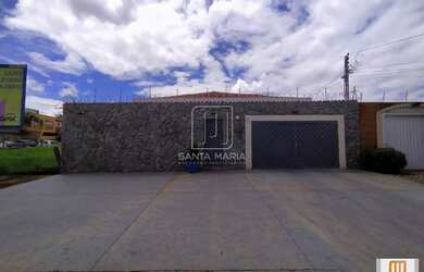 Imagem: O depósito possui 4 Vagas na garagem, 256m² de Área e está