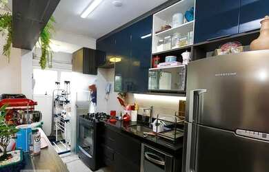 Imagem: O apartamento possui 2 Dormitórios, 2 Banheiros, 2 Vagas na