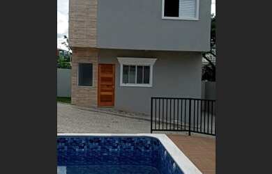 Imagem: A casa em condomínio possui 2 Dormitórios, 2 Banheiros, 1