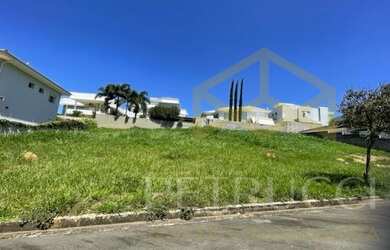 Imagem: O terreno possui 500m² de Área e está localizado em Jardim