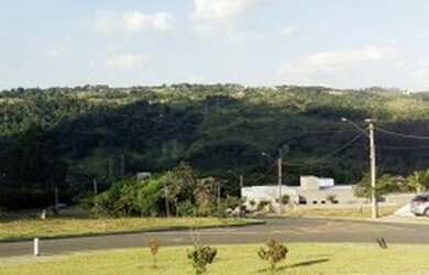 Imagem: O terreno possui 307m² de Área e está localizado em Pinheiro