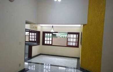 Imagem: A casa possui 3 Dormitórios, 4 Banheiros, 4 Vagas na garagem