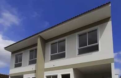 Imagem: A casa possui 3 Dormitórios, 3 Banheiros, 3 Vagas na garagem