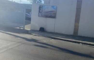 Imagem 3: Casa dentro de Comdamino 2 quartos 2 banheiros Recepção de cozinha Beija...