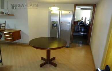 Imagem: O studio possui 2 Dormitórios, 2 Banheiros, 1 Vaga na garagem