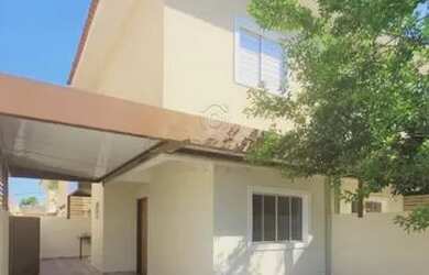 Imagem: A casa em condomínio possui 2 Dormitórios, 2 Banheiros, 2