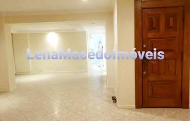 Imagem 5: Frente mar, próximo da estação do metrô amplo 2 quartos com suite...