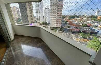 Imagem: O apartamento possui 4 Dormitórios, 5 Banheiros, 2 Vagas na
