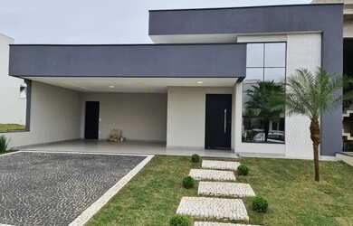 Imagem: A casa em condomínio possui 3 Dormitórios, 5 Banheiros, 4