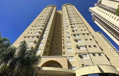 Imagem: O apartamento possui 4 Dormitórios, 4 Banheiros, 2 Vagas na