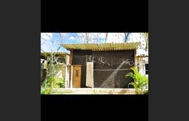 Imagem 1: Barraco. 30m² de Área, 1 Vaga na garageme1 Dormitório