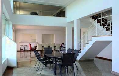 Imagem 3: Casa à venda e para alugar em Santana de Parnaíba, Alphaville, com 6...