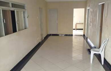 Imagem: O quarto possui Imóvel mobiliado e está localizado em Funcionários