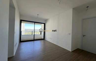 Imagem: O apartamento possui 2 Dormitórios, 2 Banheiros, 2 Vagas na