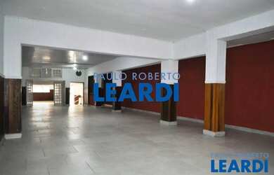 Imagem: O depósito possui 477m² de Área e está localizado em Pinheiros