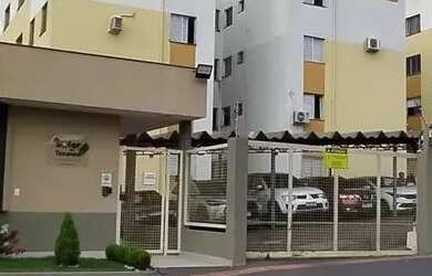 Imagem: O apartamento possui 3 Dormitórios, 1 Banheiro, 1 Vaga na garagem