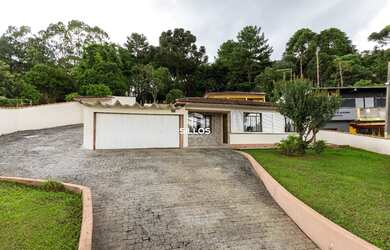 Imagem: O terreno possui 1.170m² de Área e está localizado em Ferraria