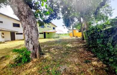 Imagem 14: Village com 02 Suítes mais 01 cômodo reversível no térreo em Condomínio....