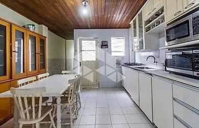 Imagem 4: Casa com 89m² no bairro Menino Deus