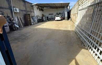 Imagem 3: Terreno / galpão. 296m² de Área