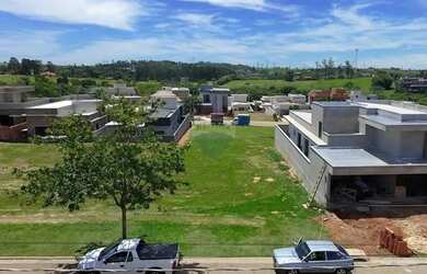 Imagem: O terreno possui 382m² de Área e está localizado em Loteamento