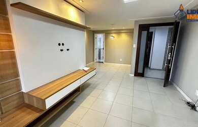 Imagem: O apartamento possui 3 Dormitórios, 2 Banheiros, 1 Vaga na