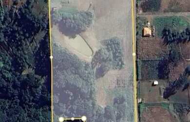 Imagem: O terreno possui 31740m² de Área e está localizado em Carlos