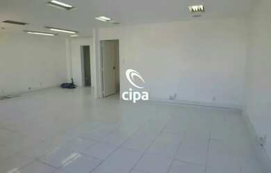 Imagem: O depósito possui 129m² de Área e está localizado em Centro