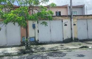 Imagem: A casa possui 2 Dormitórios, 1 Banheiro, 160m² de Área e