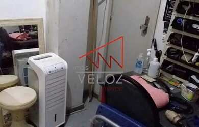 Imagem: A kitnet possui 1 Banheiro, 34m² de Área e está localizado