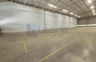 Imagem 3: Galpão para Locação em Itapevi, Itaqui, 5 banheiros, 6 vagas