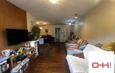 Imagem: O apartamento possui 4 Dormitórios, 3 Banheiros, 1 Vaga na